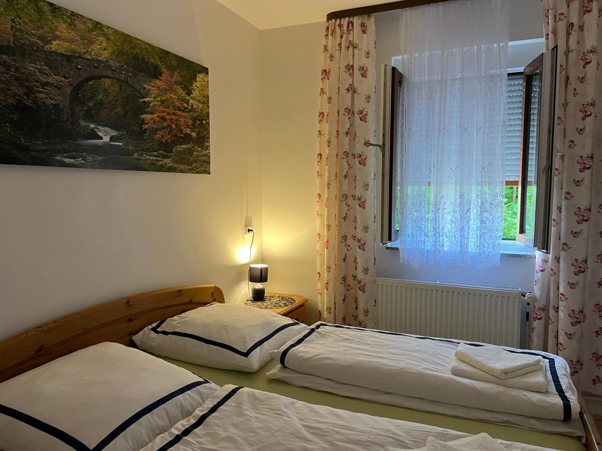 Hotel Hirsch Fluorn-Winzeln Exterior foto
